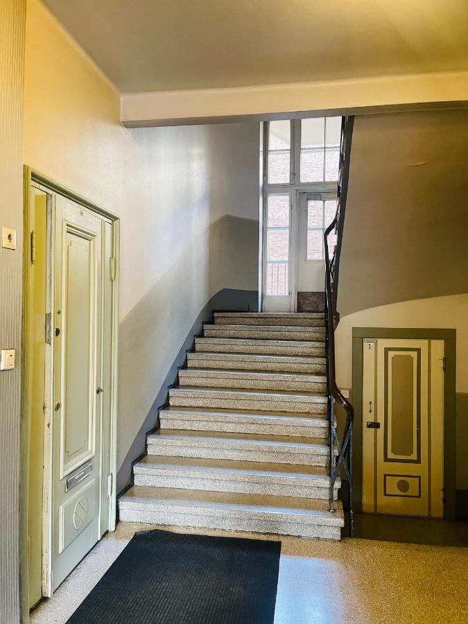 Appartamento Upea Yksioe Aivan Helsingin Keskustasta Helsinki Esterno foto